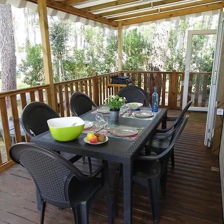Camping Escape Mobilhome Aux Dunes De Contis Saint-Julien-en-Born